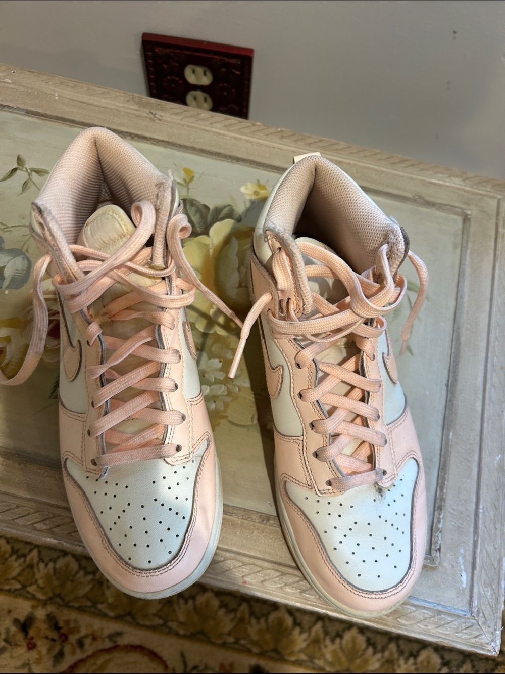 Nike Dunk Women’s Pink & White High-Top Sneakers